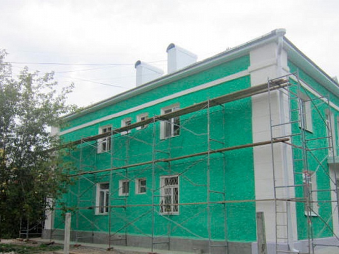 Капитальный ремонт фасада г. В.Салда, ул. Евстигнеева, 13. 2016 г.